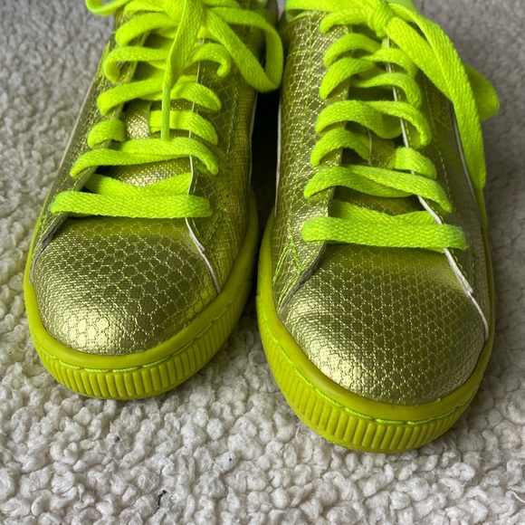 Puma Womens’ Basket Future Minimal Sneaker - Picture 8 of 16